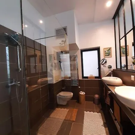 Charming Loft With Garden *